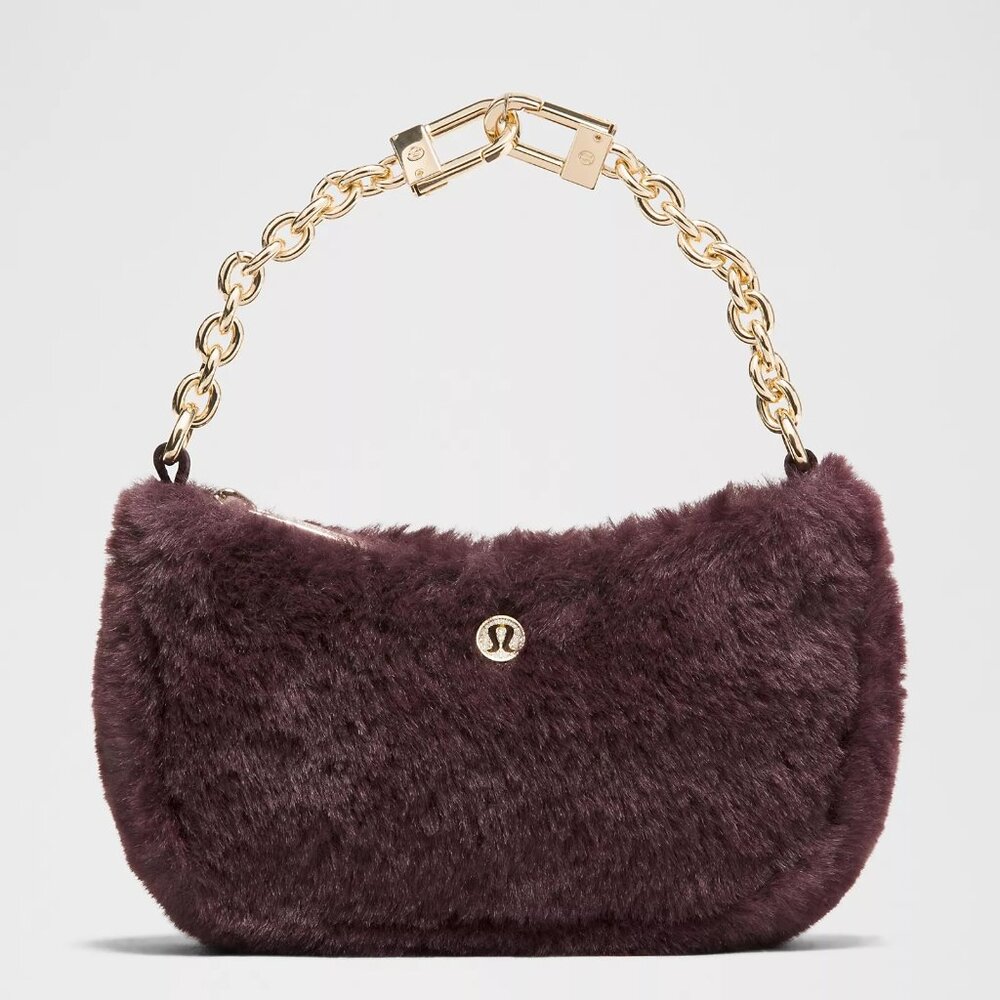 City Essentials Nano Shoulder Bag Plush Fleece